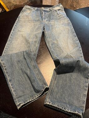 PAIGE “sawyer” jeans size 30.
